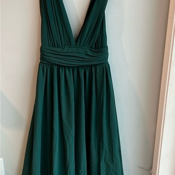 Lulus Dresses & Skirts - Lulu's Green A-Line Plunge Dress